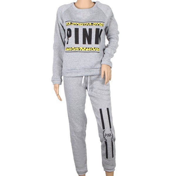 Printed Loose Sports Pullover Outfit