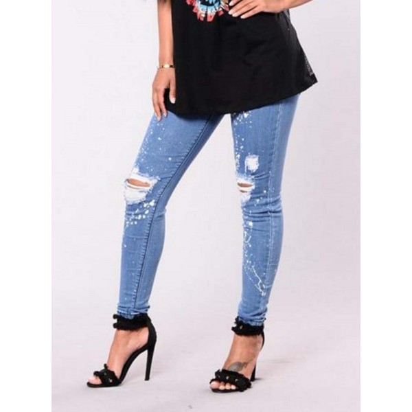 Mid Waisted Solid Color Jeans